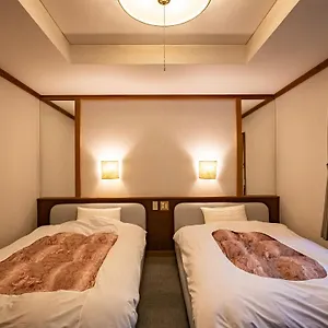 箱根温泉山荘　なかむら 2*, 箱根町 日本